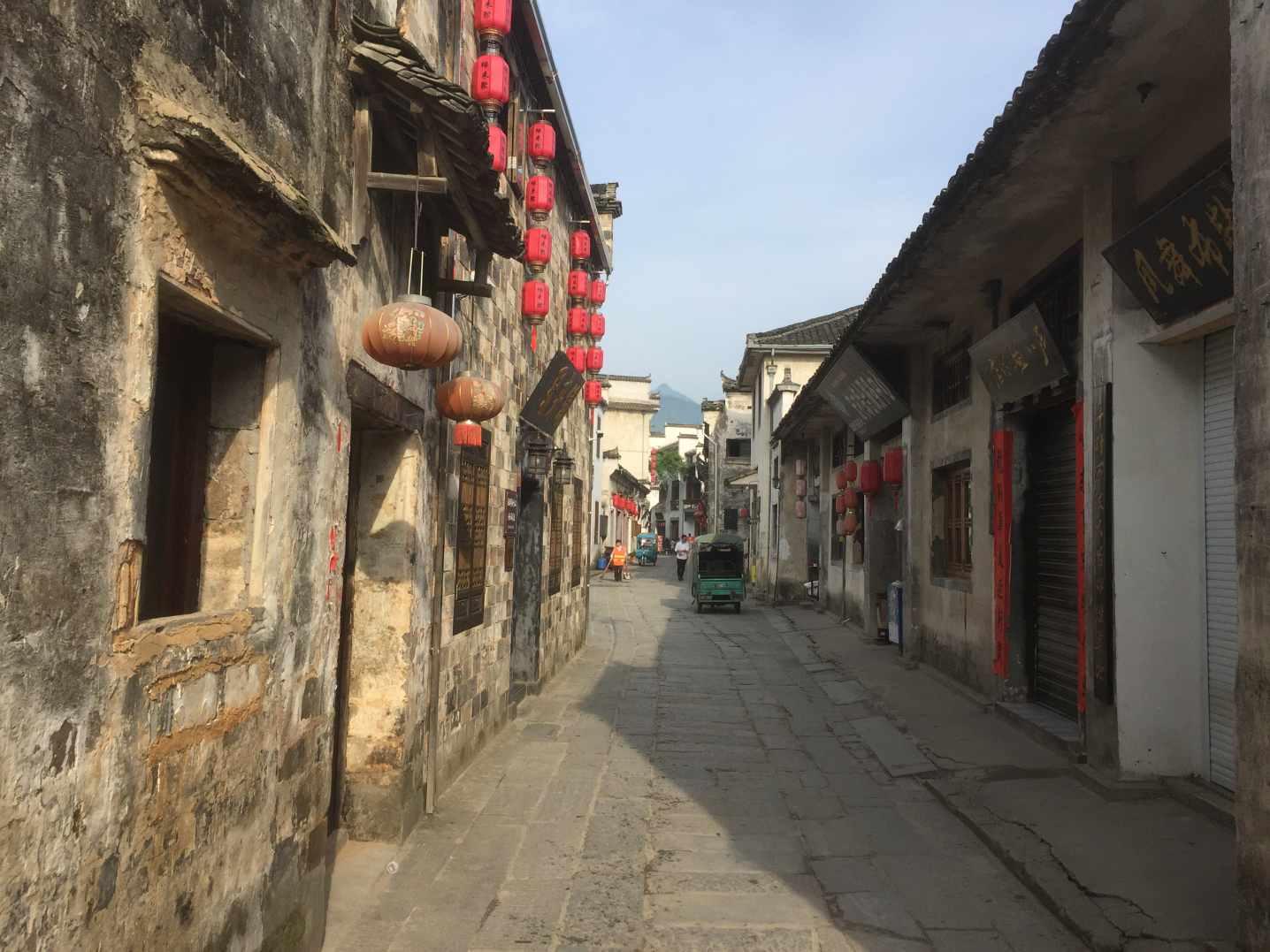 明星三缺一